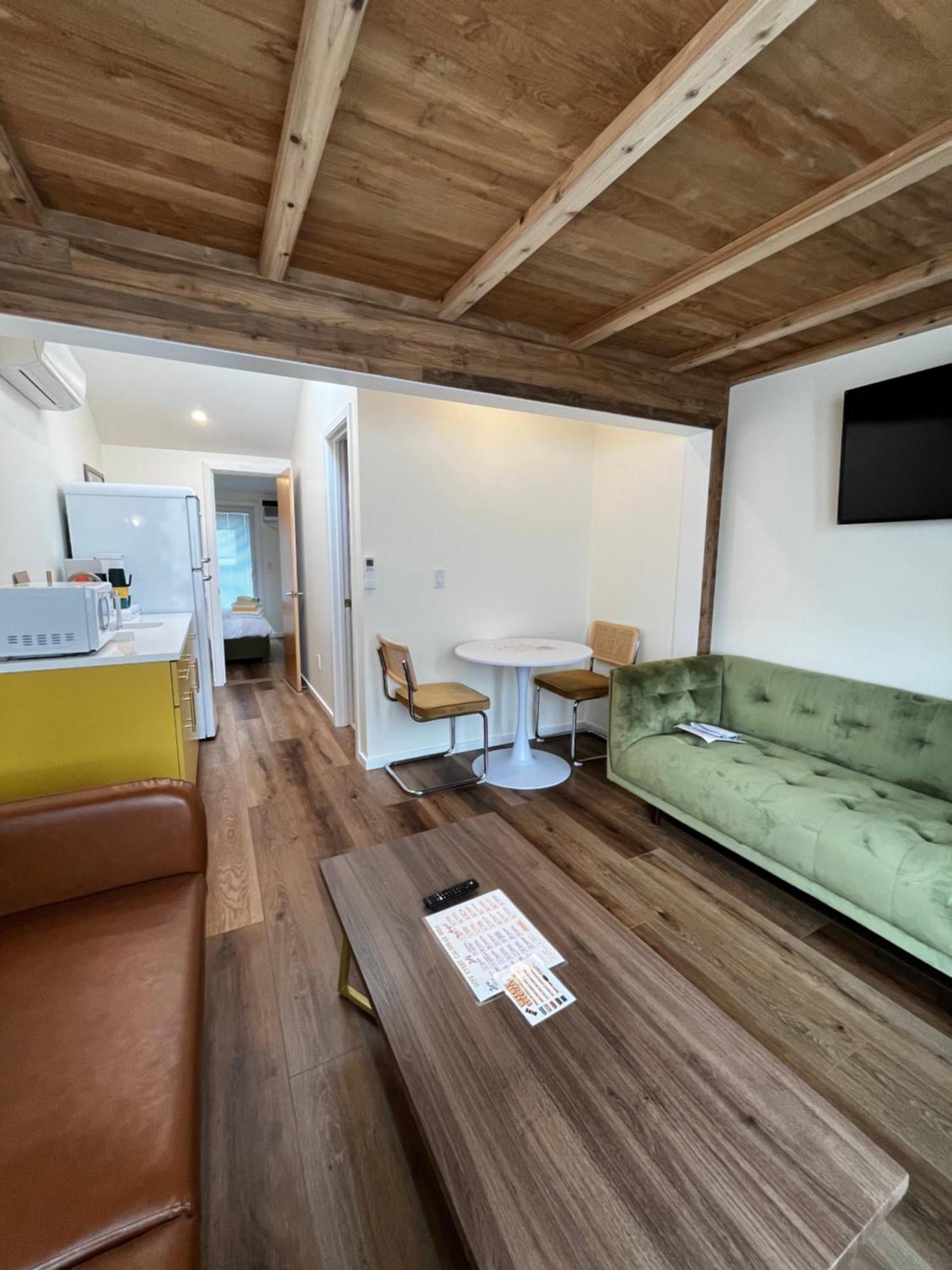 Moonrise Motel Kismet Екстериор снимка